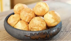 Read more about the article Gougeres – Käsebällchen